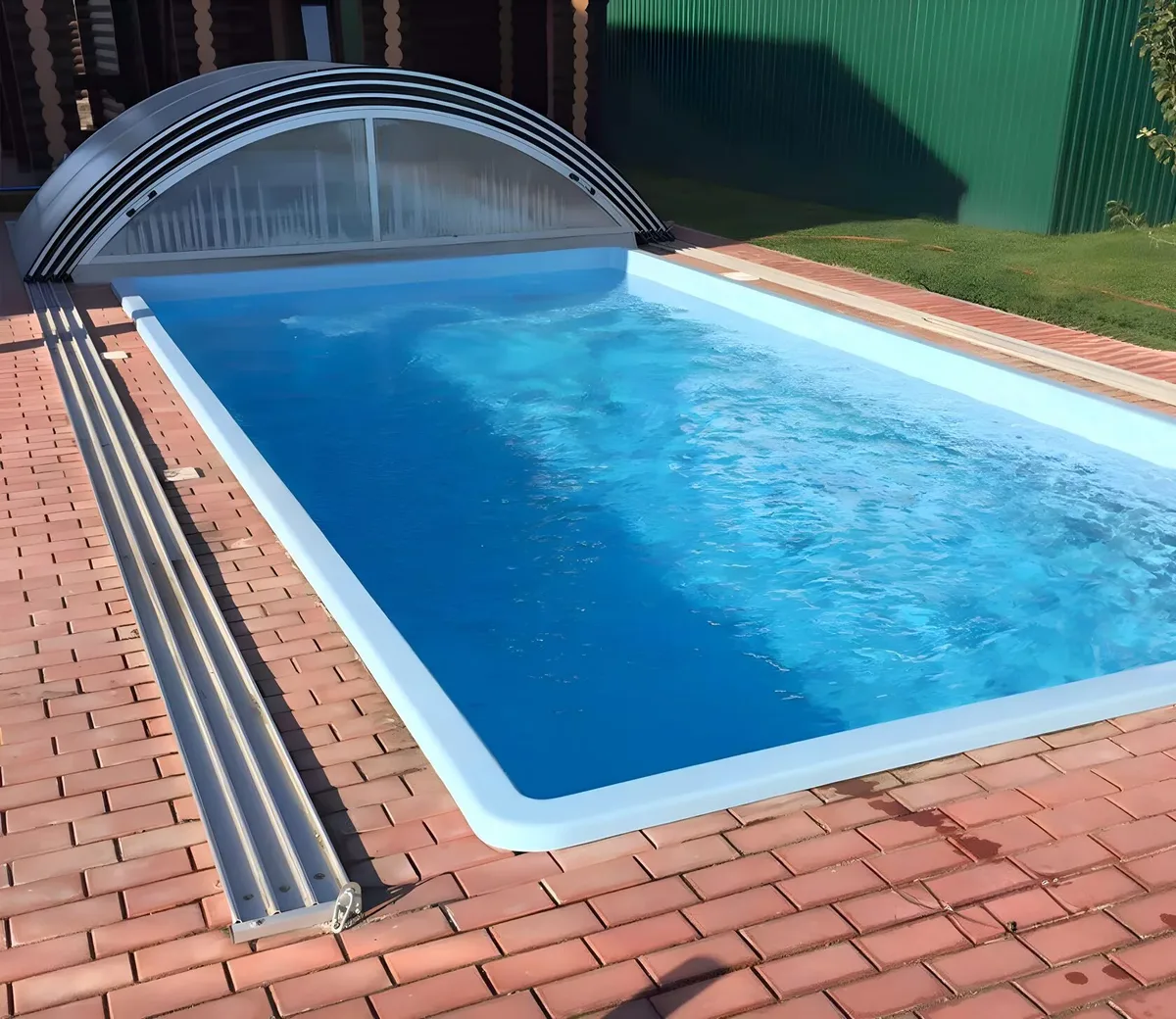 Laguna 7 — вечернее освещение в Калининграде